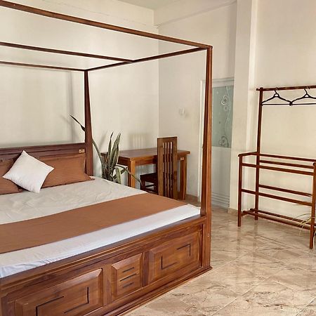 Sasmika Villa Surf And Yoga Hostel Weligama Zewnętrze zdjęcie