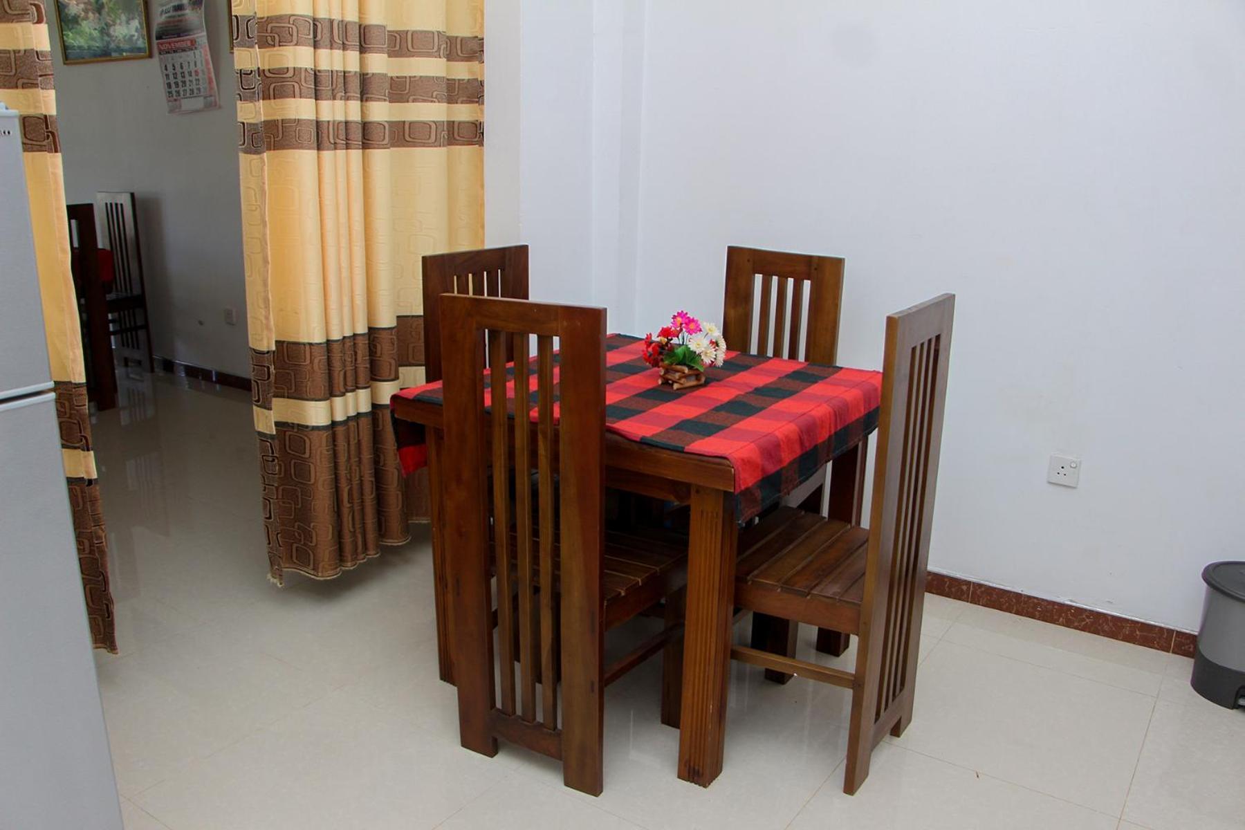 Sasmika Villa Surf And Yoga Hostel Weligama Zewnętrze zdjęcie