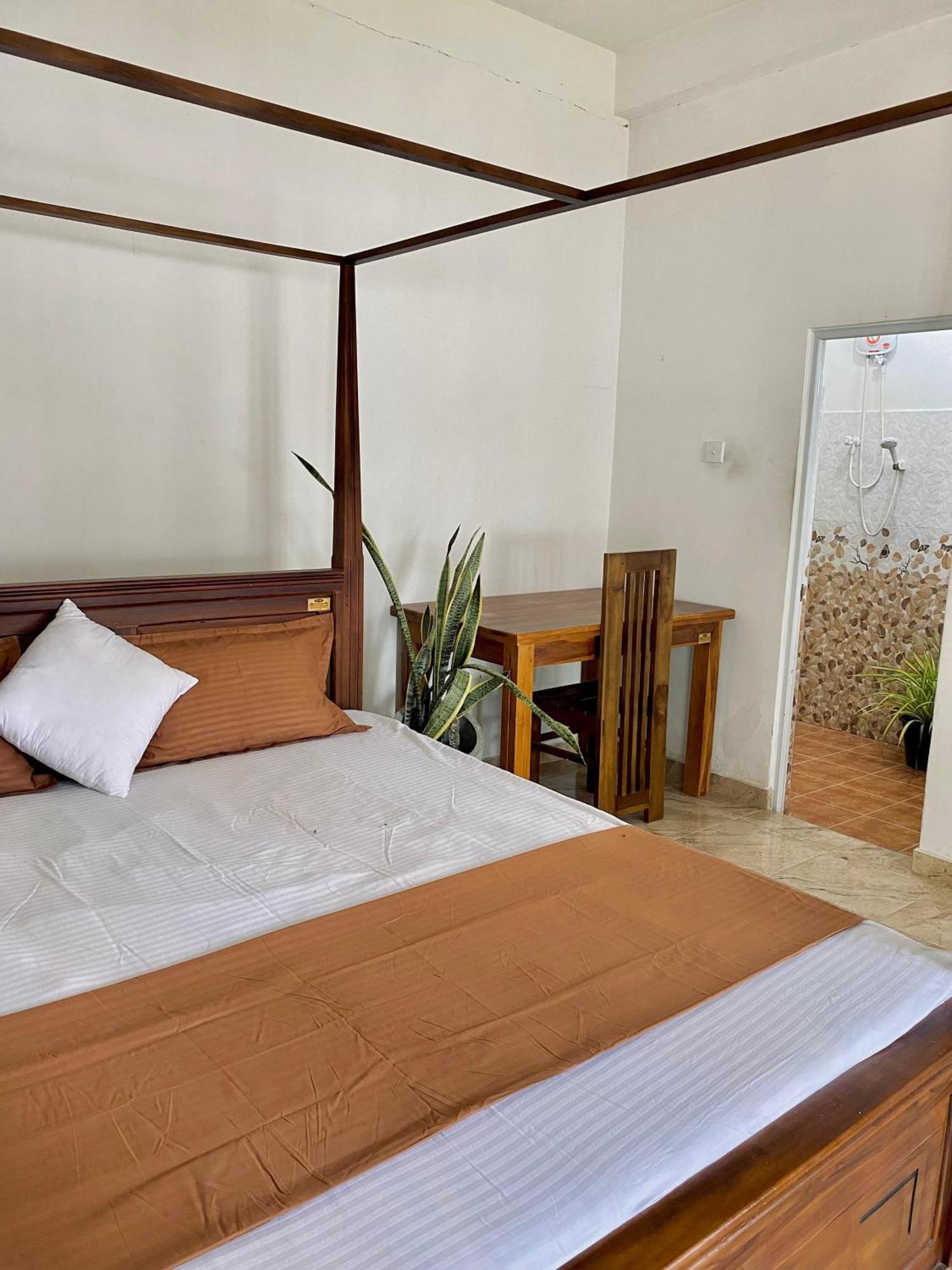 Sasmika Villa Surf And Yoga Hostel Weligama Zewnętrze zdjęcie